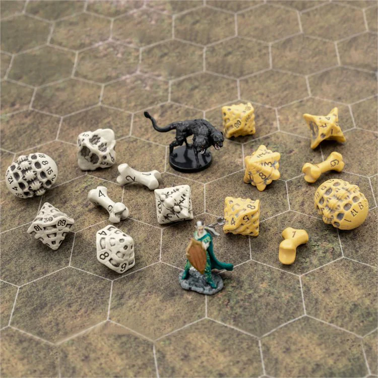Skull & Bone Dice Set - Image 2